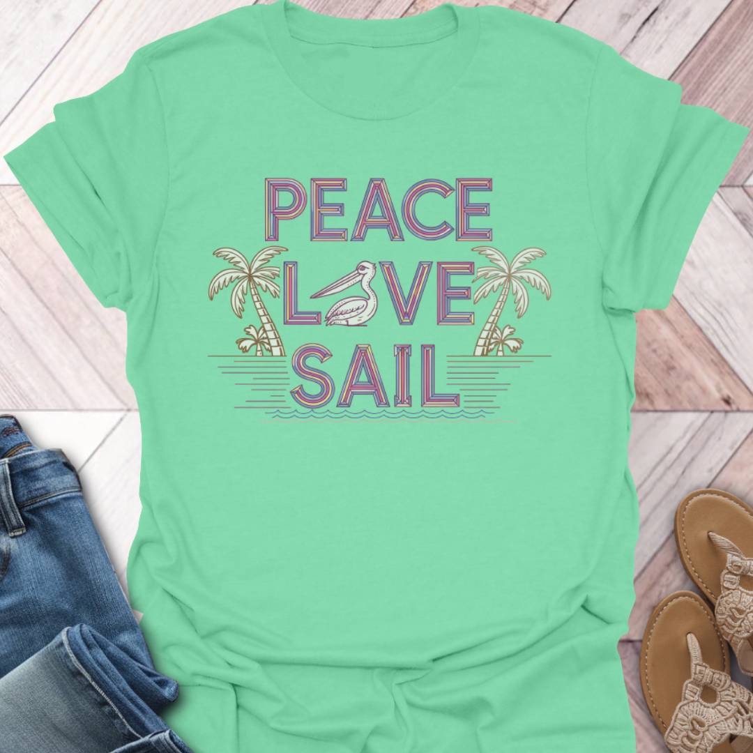 Love To Sail Beach T-Shirt